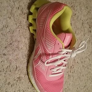 Reebok zigtech sneakers