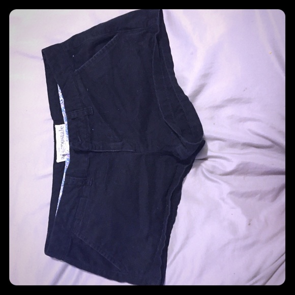 Black Aéropostale Shorts - Picture 1 of 1
