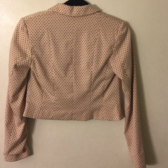 Blazer - Picture 3 of 3