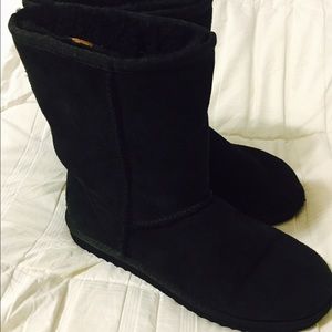 Nordstrom Ugg Boots SIZE M/8 BLACK CLASSIC SHORT