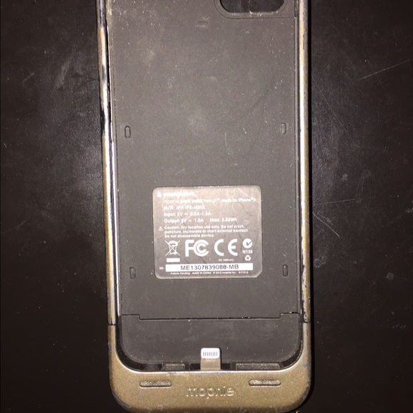 iPhone 5 charger case