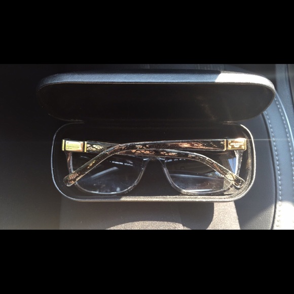 Dolce & Gabanna sunglasses - Picture 3 of 4