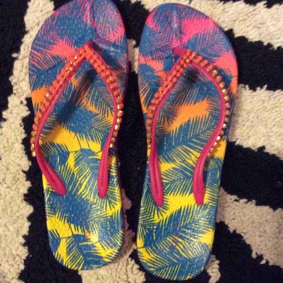 Flip flops