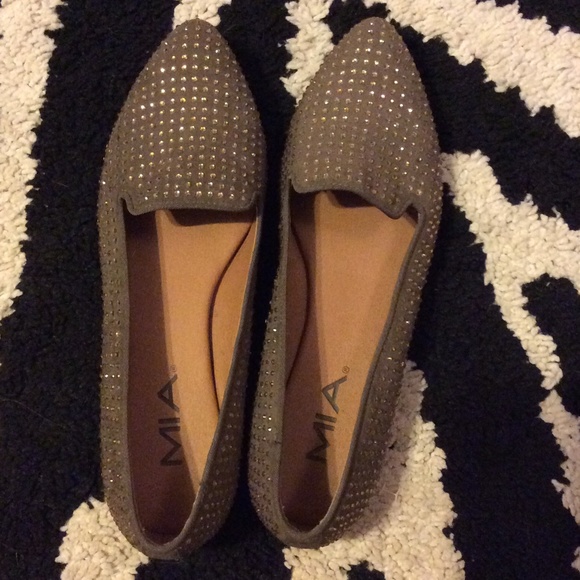 Gold flats