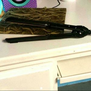 Revlon Hair Straightener!