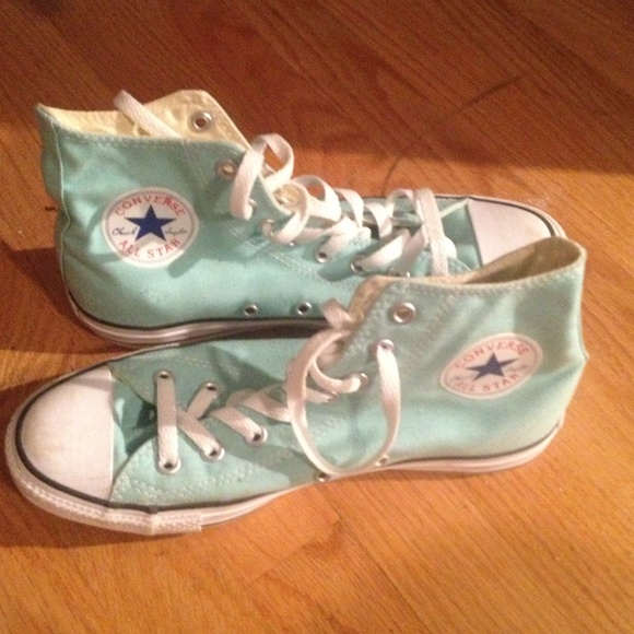 Mint green Converse hi tops :))