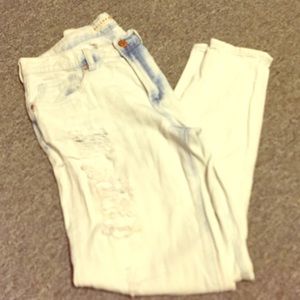 RIPPED BULLHEAD BF JEANS 👖💥