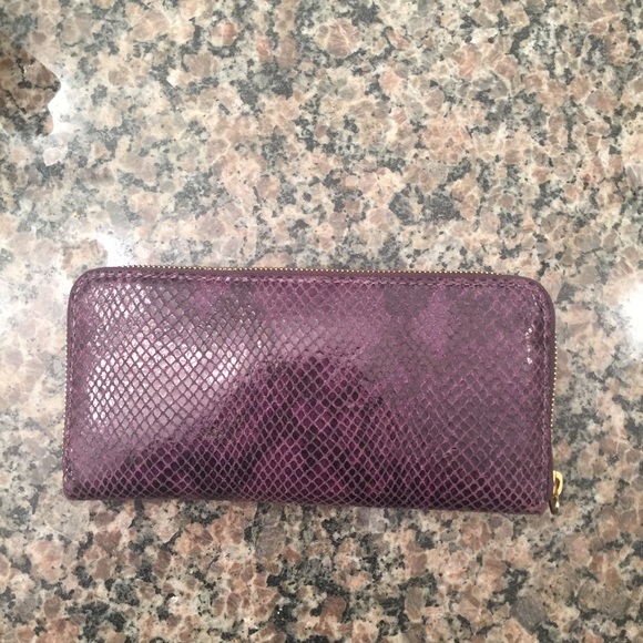 Michael Kors wallet - Picture 3 of 3