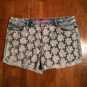 High waisted shorts.