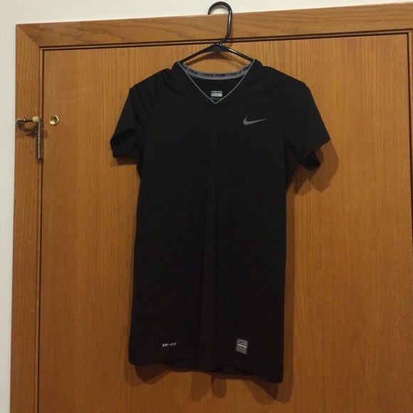 Nike Pro Dri-fit Shirt Size M