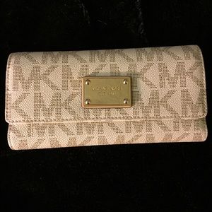 Michael Kors tri fold wallet