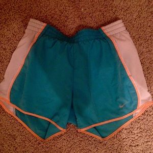 Nike shorts XS