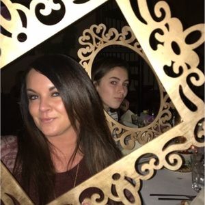 Meet your Posher, Kara grace