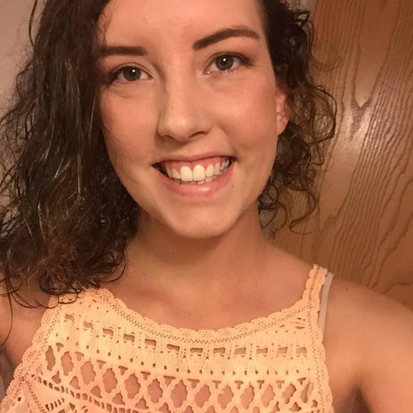 Meet your Posher, Sierra
