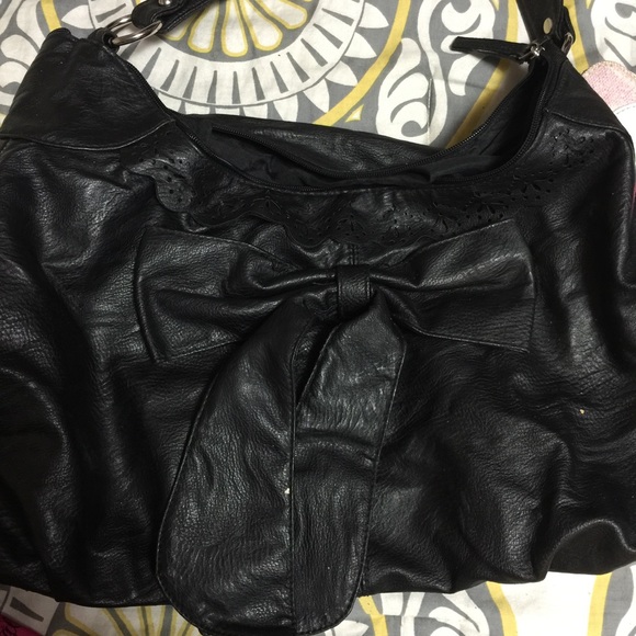 Rue 21 handbag
