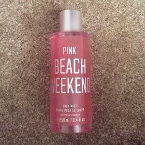 PINK body spray