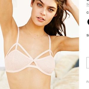 Urban Outfitters Alexis Strappy soft bra