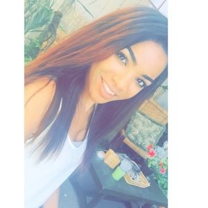 Meet your Posher, Brijae