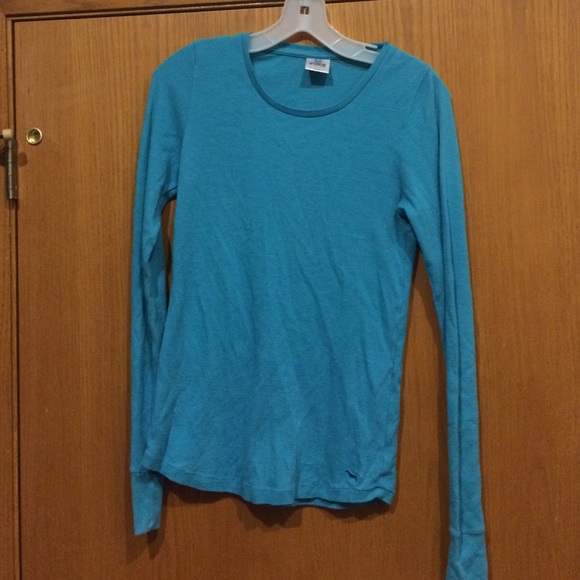 Blue Henley VS Pink Shirt Medium
