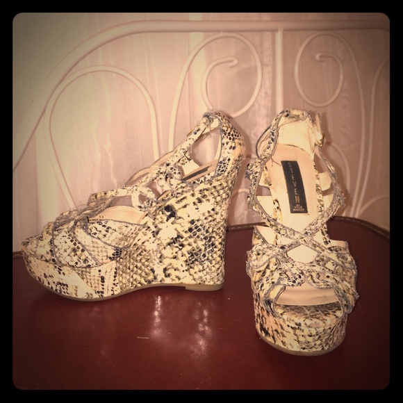 Steven by Steve Madden faux snake skin platforms