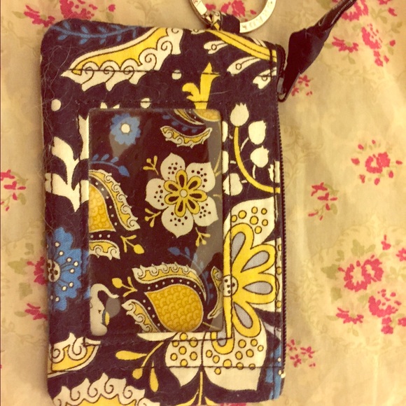 🌷 Vera Bradley Key Fob/ID Holder