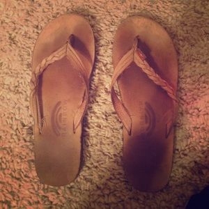 Tan braided rainbows