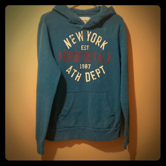 Areopostale sweatshirt (Med)