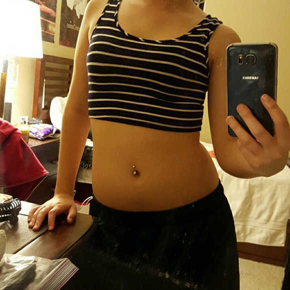 NWOT striped crop top bundle - Picture 2 of 2