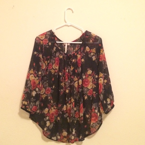 Flowy black floral top