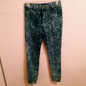 Acid Wash Jeans