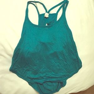 Lululemon size 2 tank