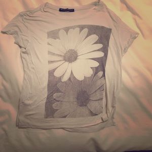 Brandy Melville cropped tee