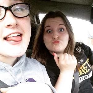 Meet your Posher, Kenzie