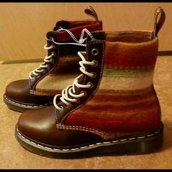 DR MARTENS + PENDLETON Wool & Leather 1460 Boots - Picture 4 of 4