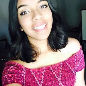 Meet your Posher, Samara