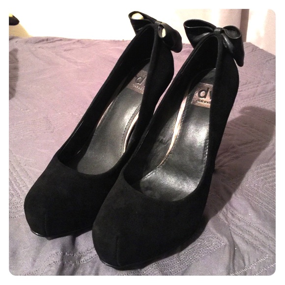 Dolce Vita Pumps - Picture 1 of 4