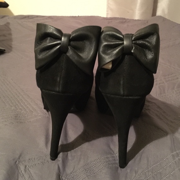 Dolce Vita Pumps - Picture 2 of 4