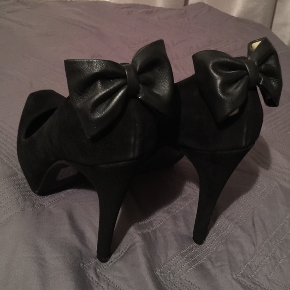 Dolce Vita Pumps - Picture 3 of 4