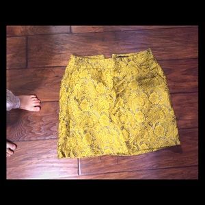 Vintage yellow-gold Banana Republic sz 2