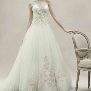 Oleg Cassini Ivory Wedding Gown