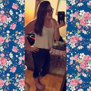 Meet your Posher, Hannah