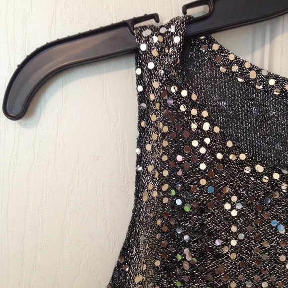 /// - Picture 2 of 2