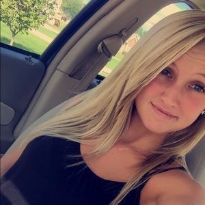 Meet your Posher, Lindsey