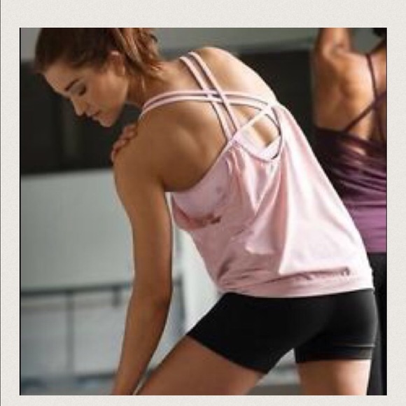 Athleta workout top