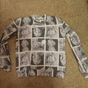 LIMITED EDITION MARILYN MONROE SWEATER