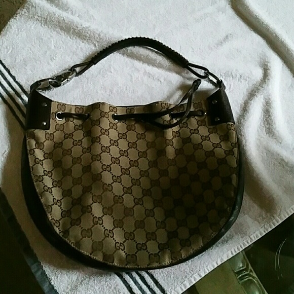 Small Gucci hobo