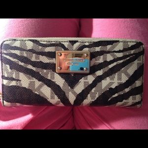 Michael Kors wallet