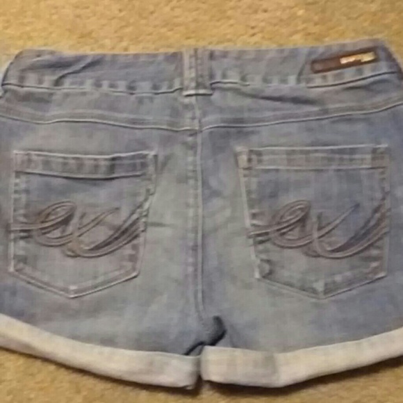 Express Denim shorts - Picture 2 of 4