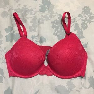 Victoria's Secret Biofit Uplift Demi bra 34D