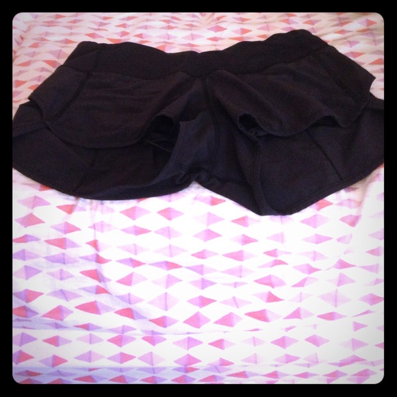 Black lululemon speed shorts